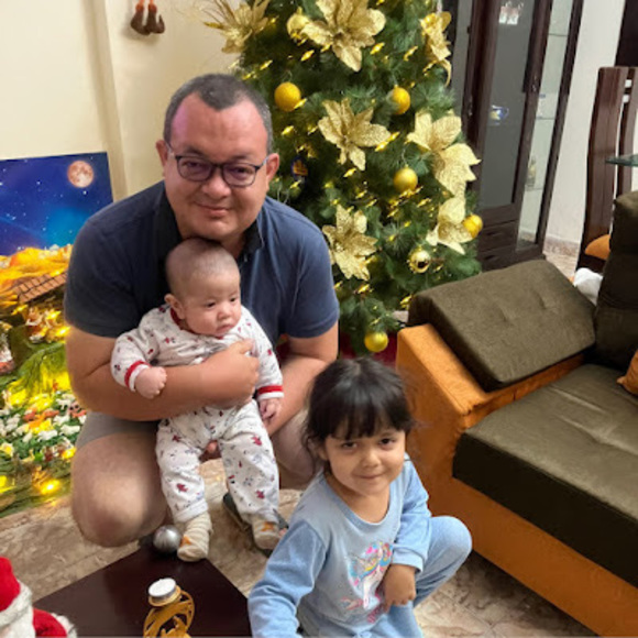 Meet your Posher, Jorge - Picture 1 of 1